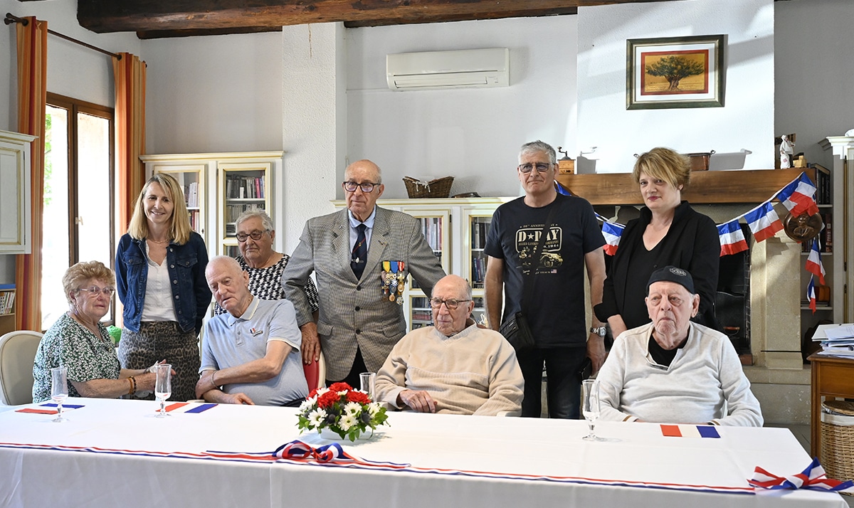 Des colis pour les anciens combattants