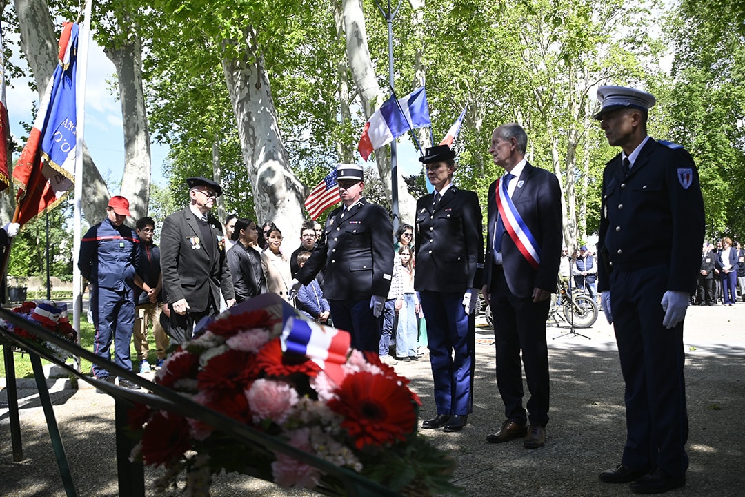 Un si précieux devoir de mémoire