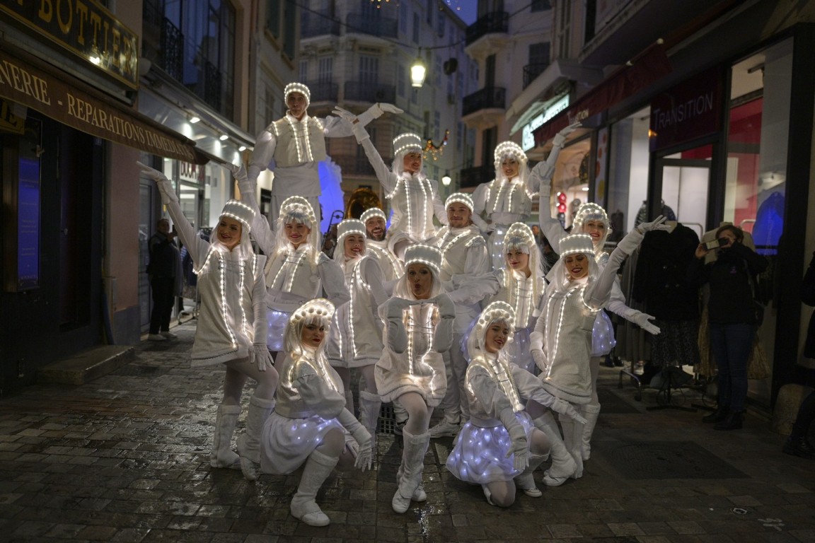 « White Christmas » de la Compagnie Les Ambianceurs